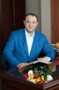 Министр Евгений Филиппов поздравляет с Международным женским днем 8 Марта 